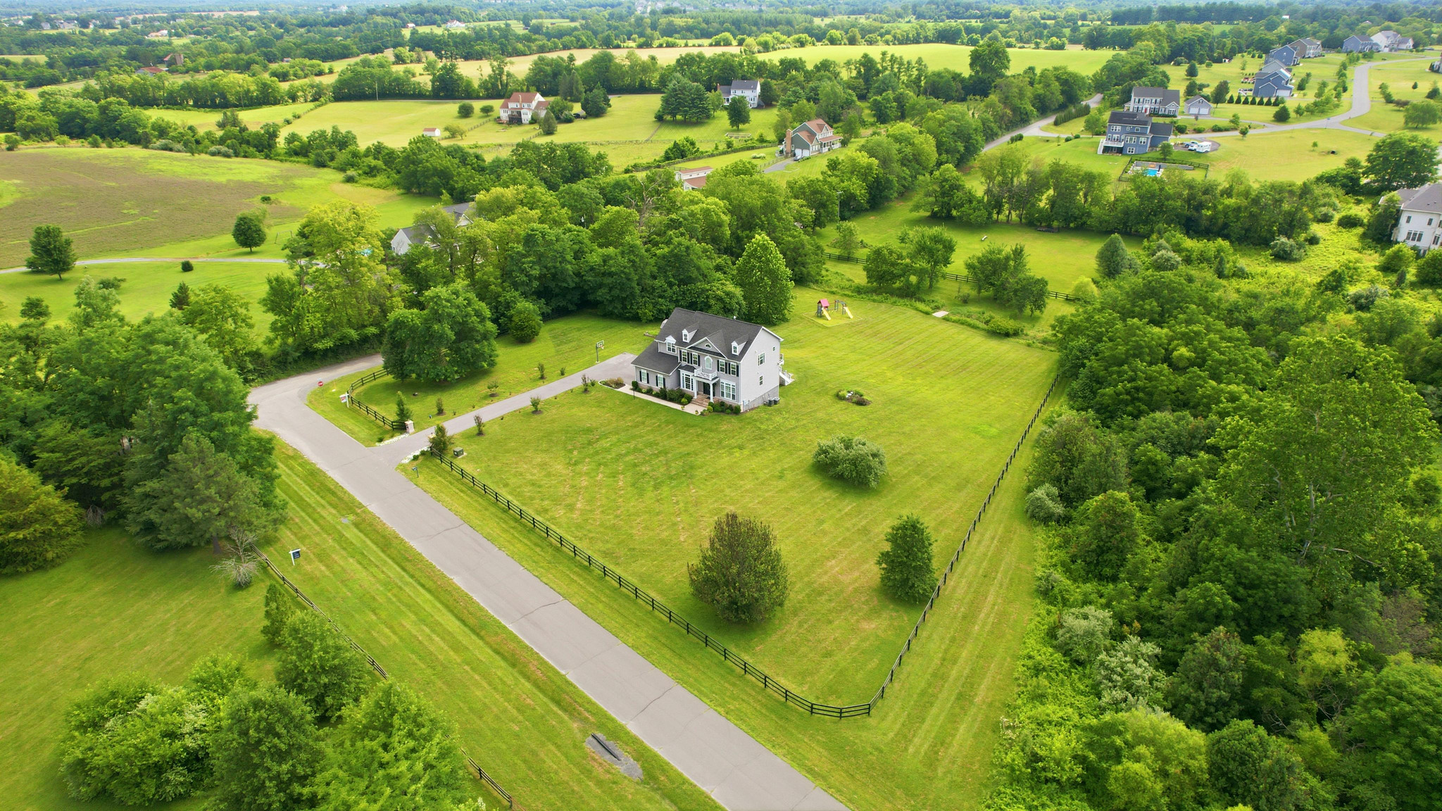 Aerial photo of a home on a large lot, Lovettsville